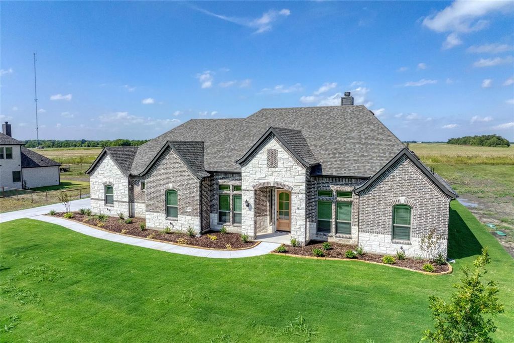 8687 County Road 502, Blue Ridge