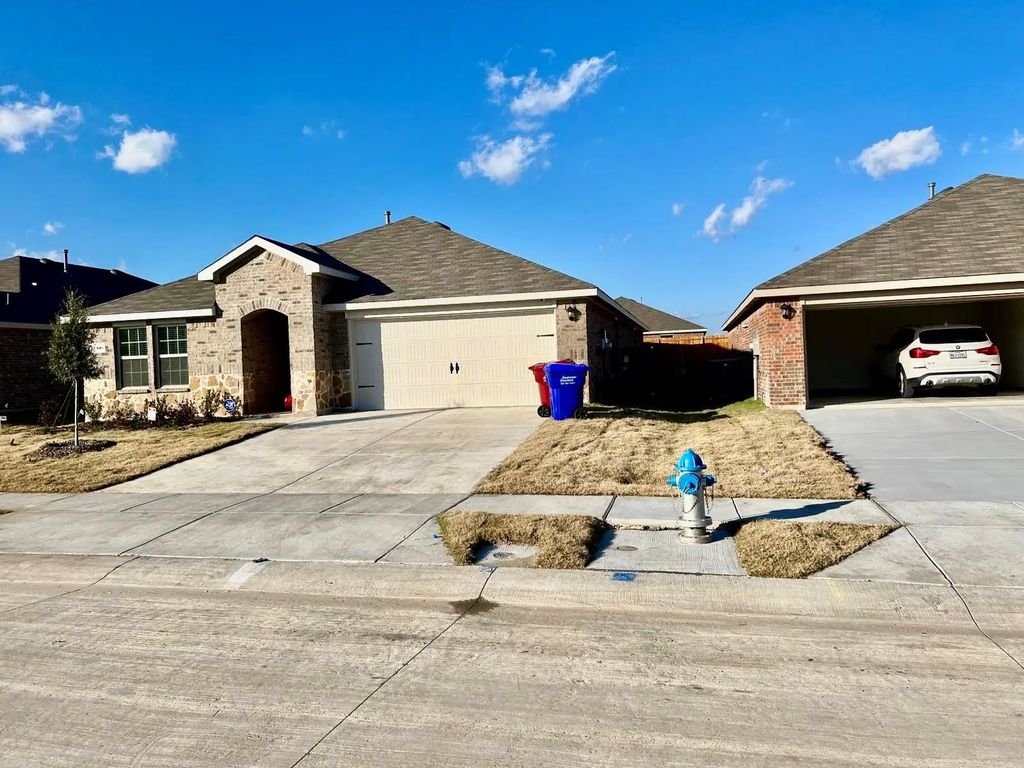 2936 Lawson Drive, Royse City
