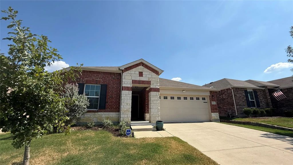 3312 Biggs Avenue, Aubrey