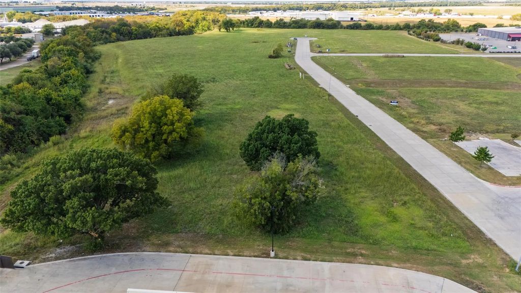 Tbd Corporate Parkway, Waxahachie