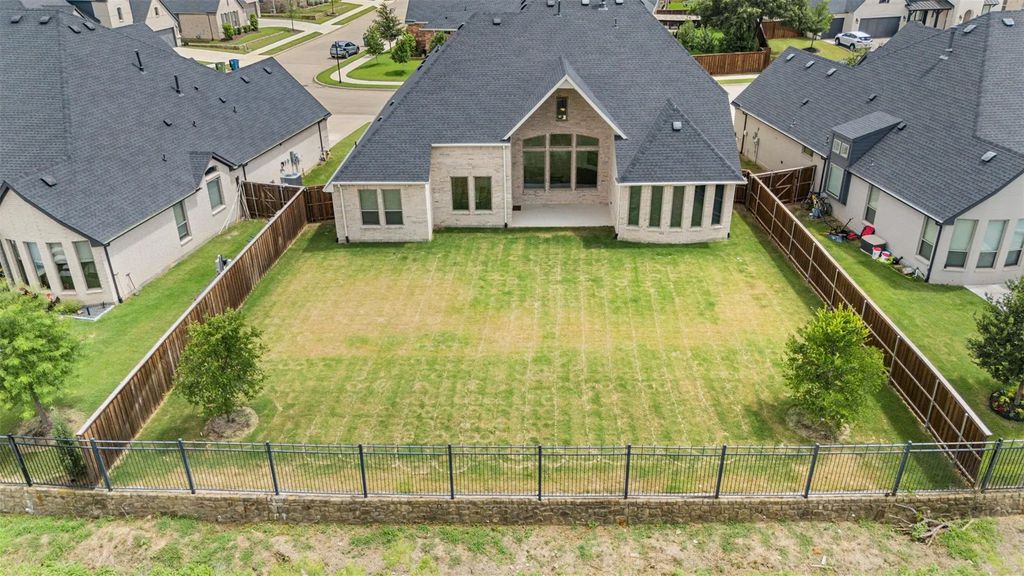 311 Misty Lane, Argyle