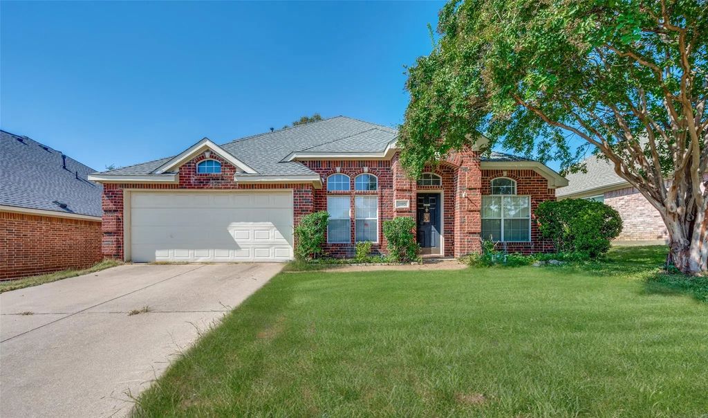 2105 Peacock Lane, Corinth