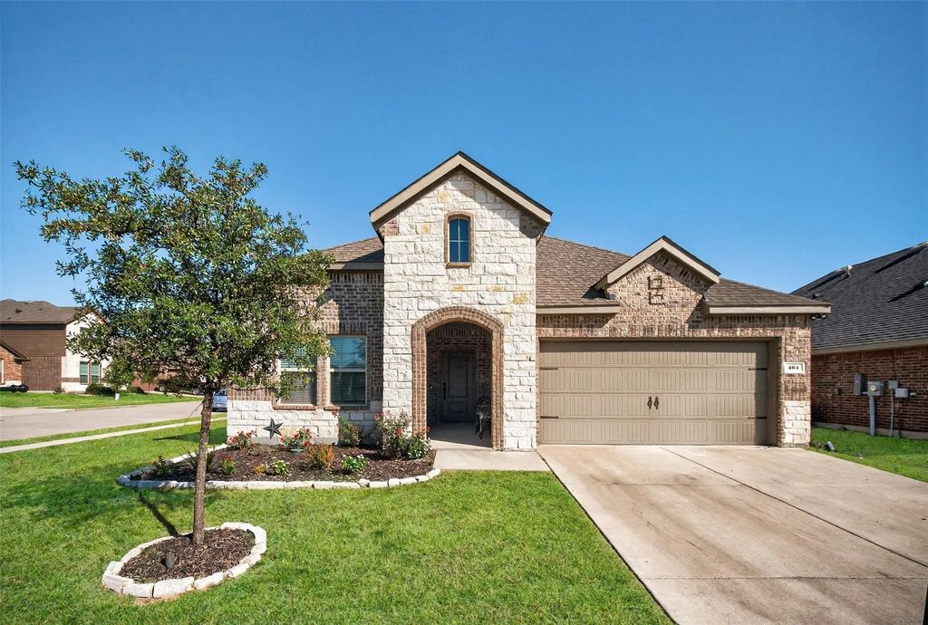 504 Overlook Drive, Royse City