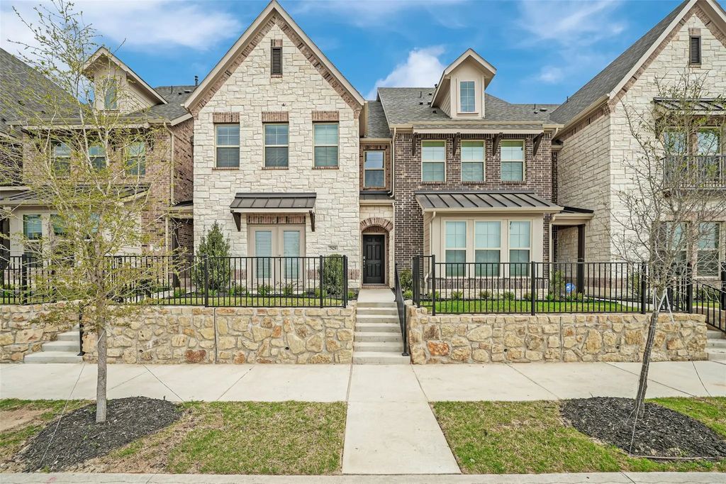 7929 Bayside Drive, Rowlett