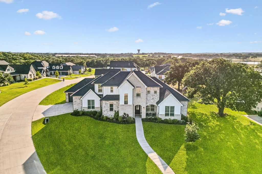4309 Laura Lane, Flower Mound