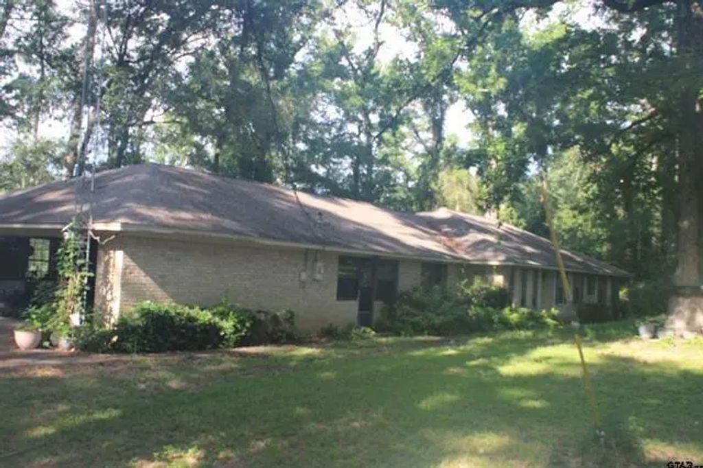 20312 Us Highway 69 S, Tyler