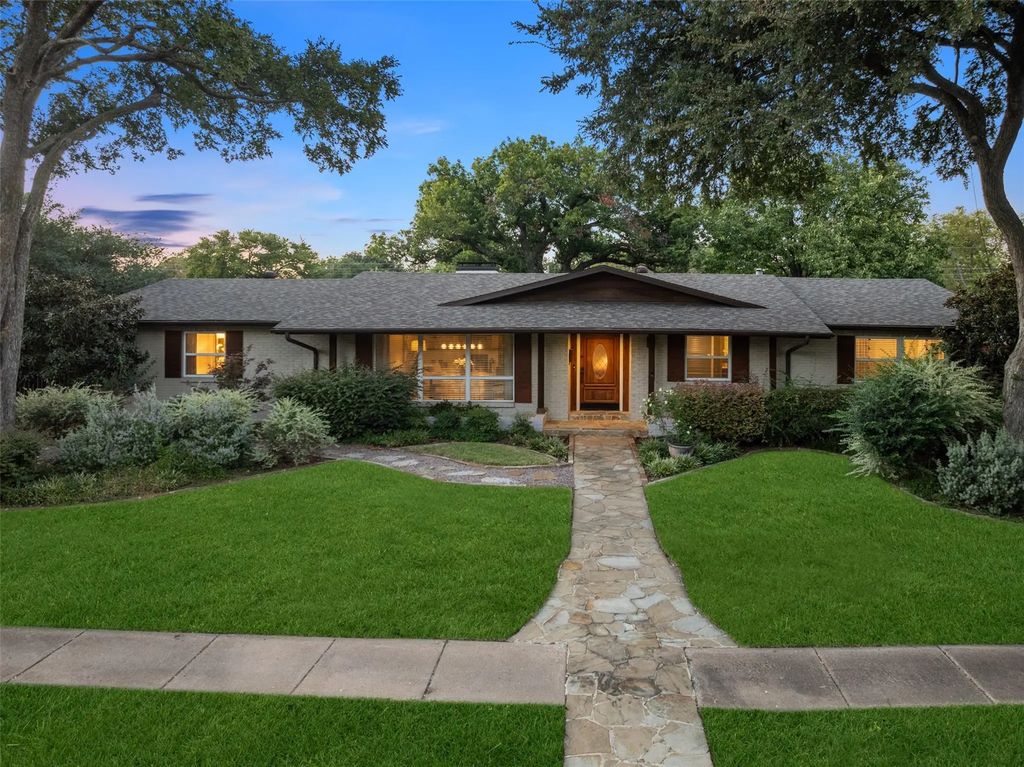 3909 Port Royal Drive, Dallas