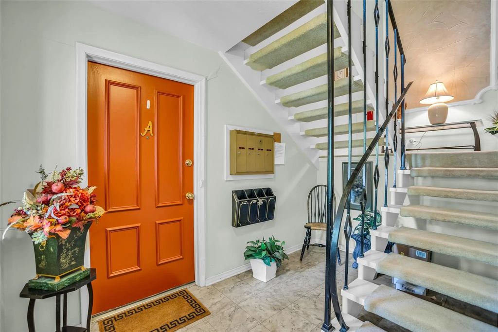 6345 Bandera Avenue A/11, Dallas