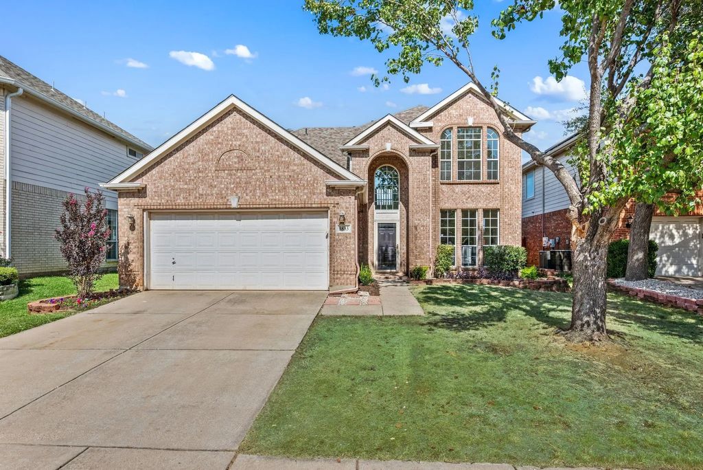 3833 Lacebark Lane, Bedford