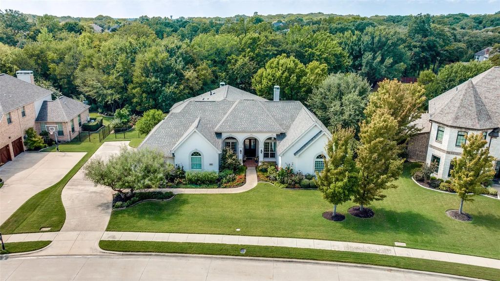 404 Branding Iron Court, Southlake