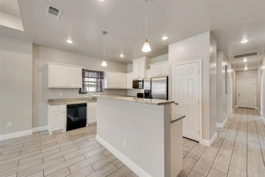 2207 Henry Street, Greenville