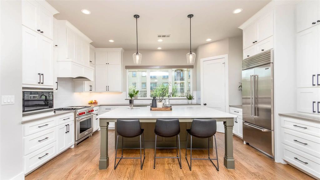 408 Northwood Drive, Flower Mound