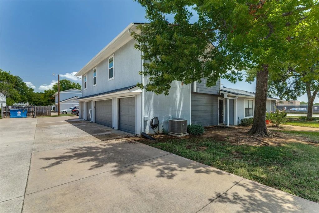 606 Ridgeline Drive, Hurst