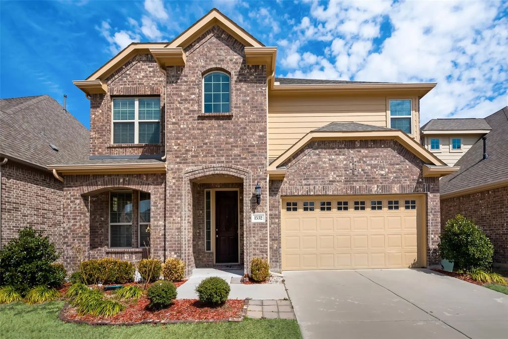 1532 Cypress Garden Lane, Garland