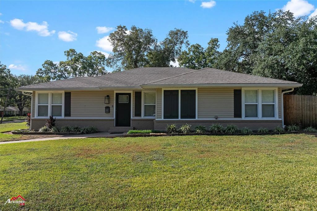 351 Arthur Avenue, Shreveport