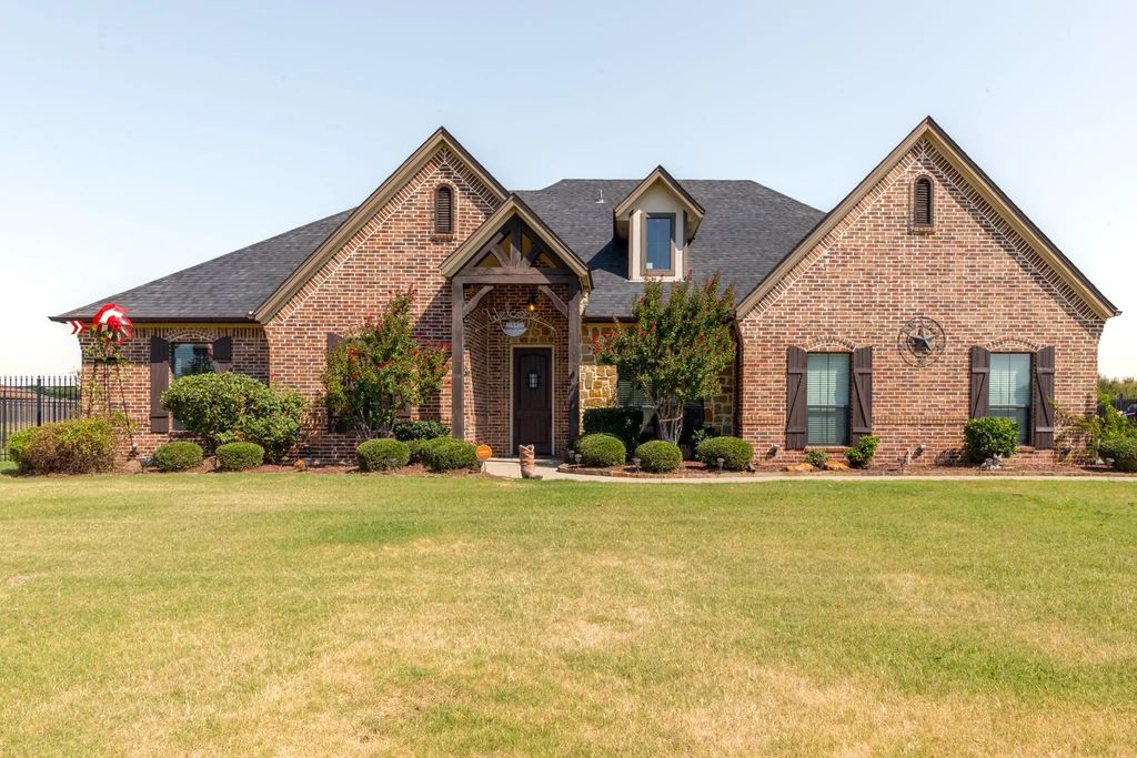 7301 Granville Drive, Mansfield