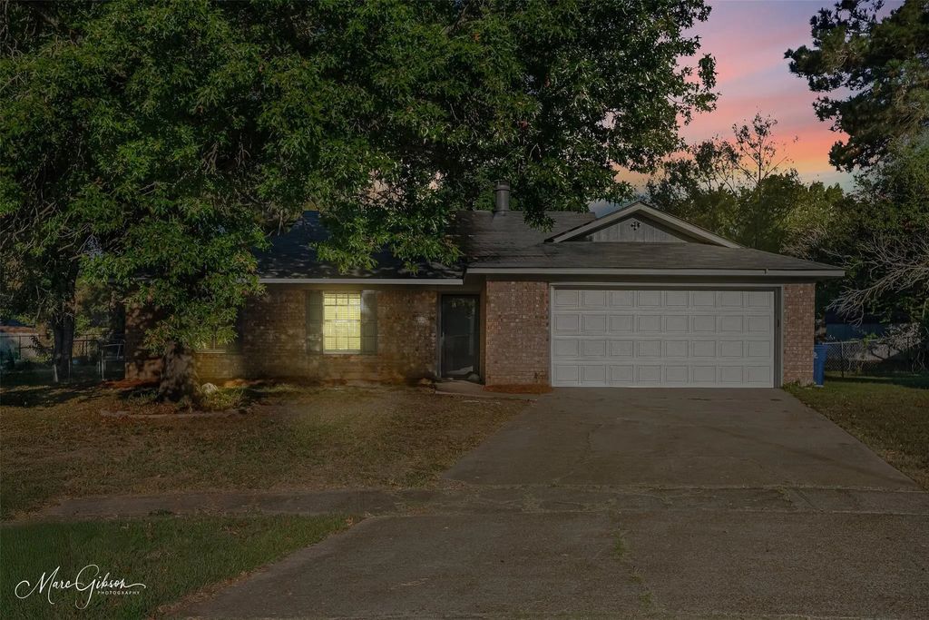 9727 Neely Circle, Shreveport