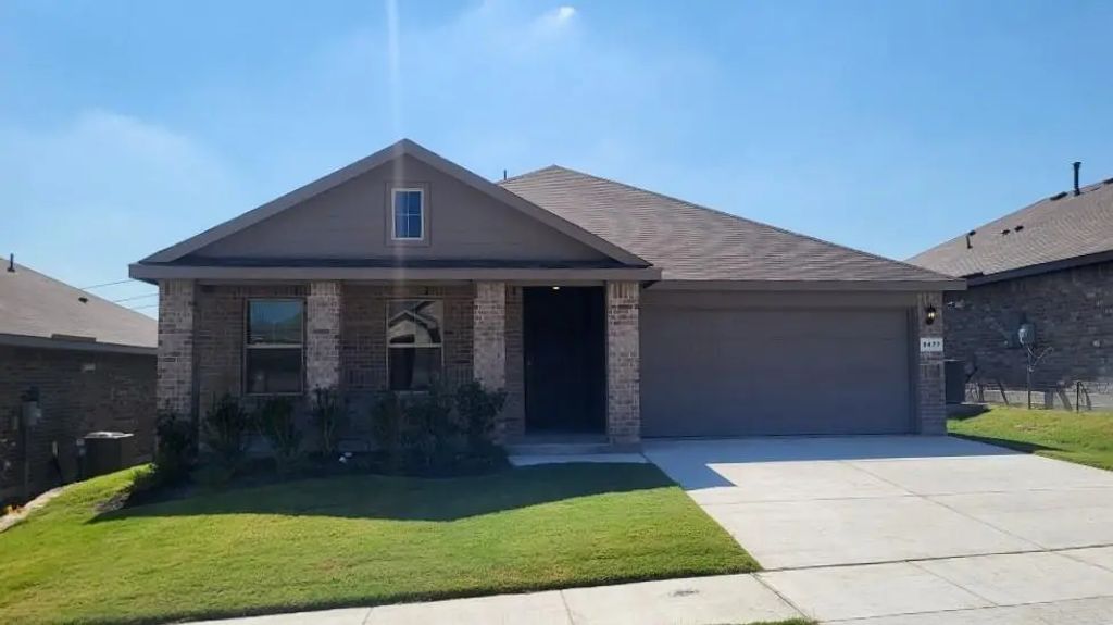 9477 Mint Hill Drive, Fort Worth