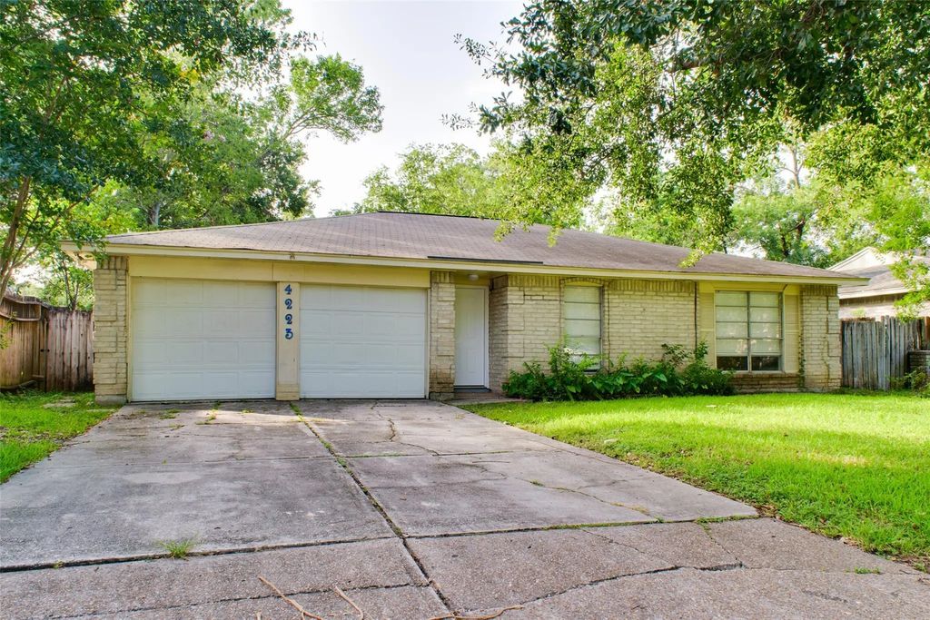 4223 Enchantedgate Drive, Spring