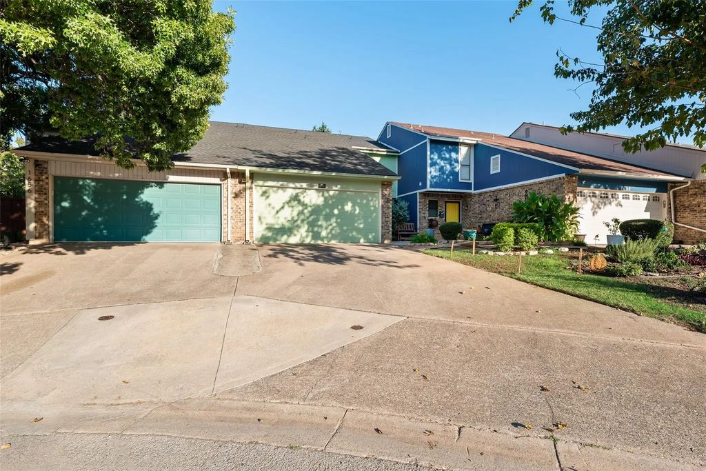 1654 Choteau Circle, Grapevine