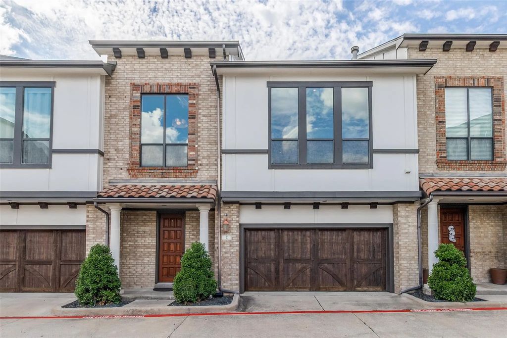 13900 Noel Road 2, Dallas