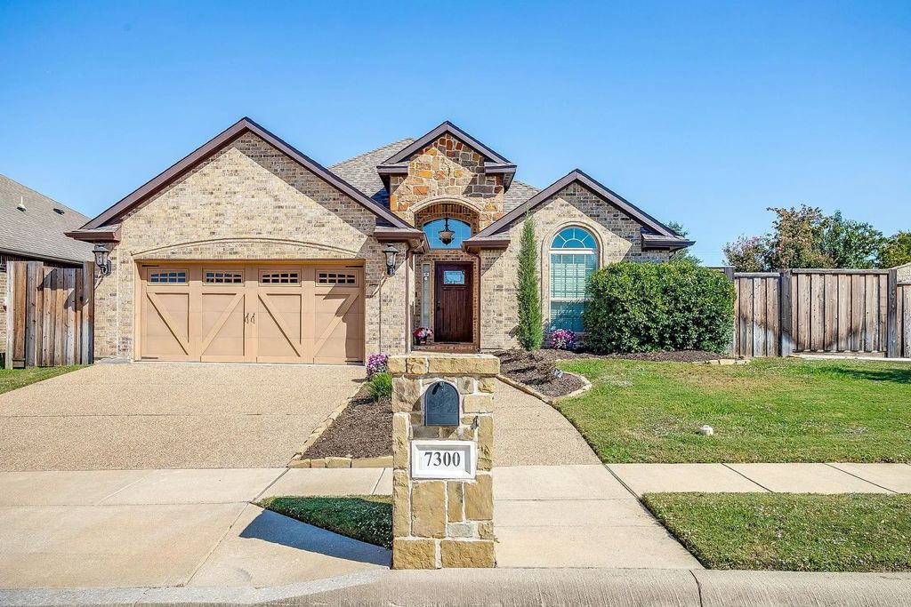 7300 Rocky Ford Road, Fort Worth