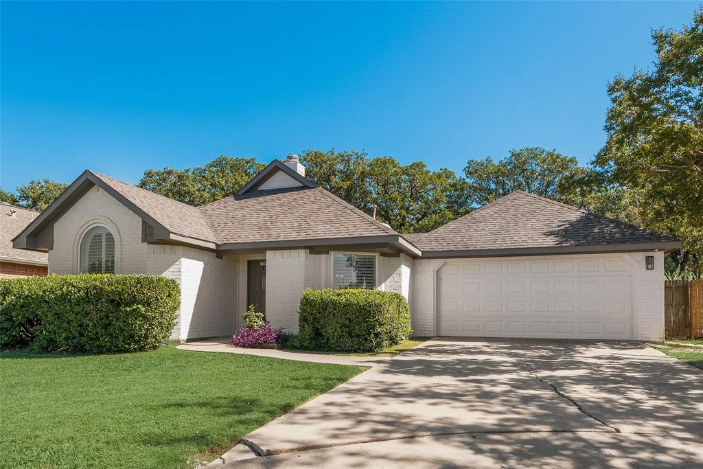 1104 Oak Tree Street, Denton