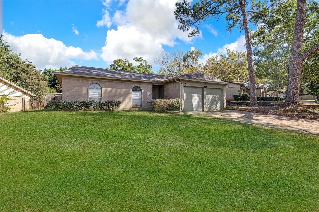 5419 Vermillion Trail, Arlington