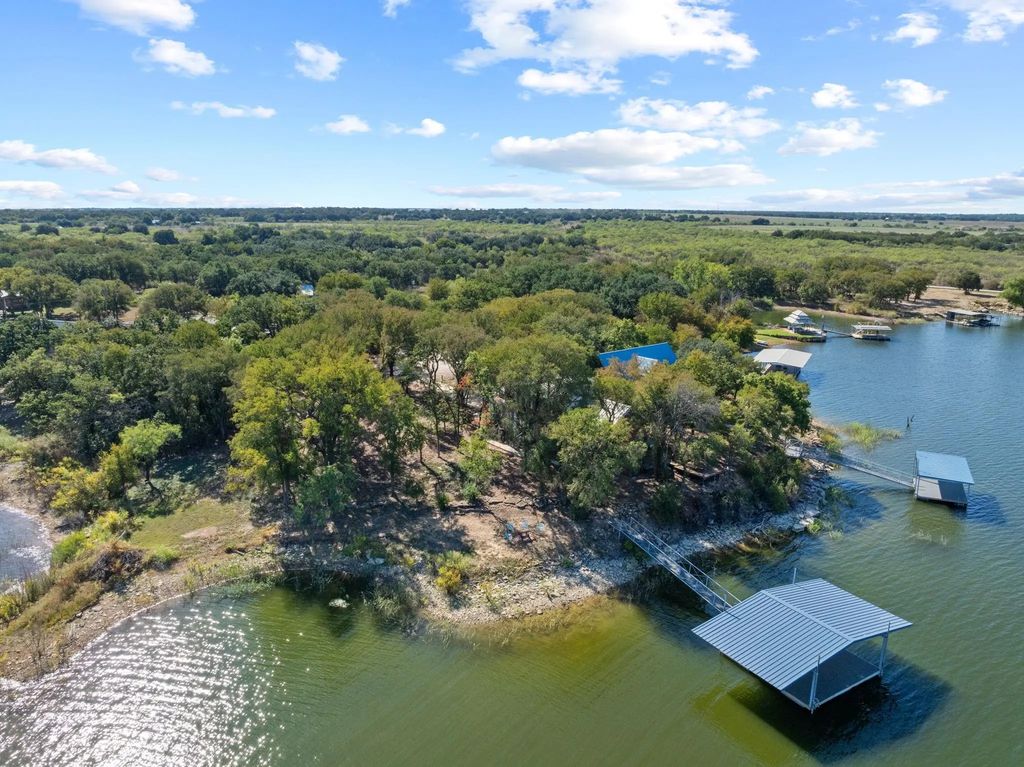 580 Jeannie Lane, Eastland