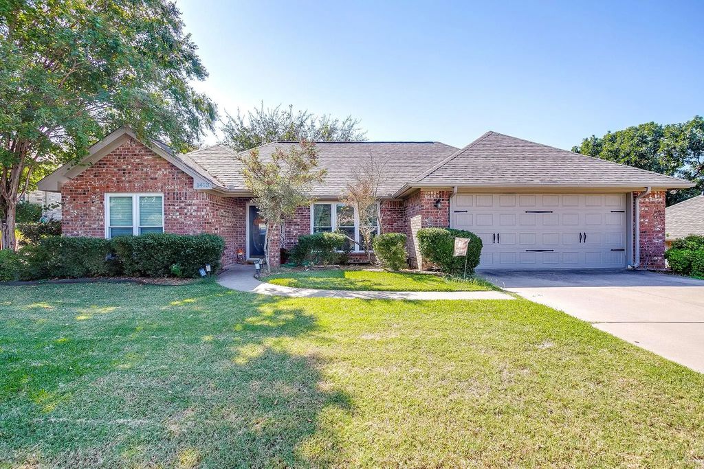 1413 Westwood Drive, Weatherford