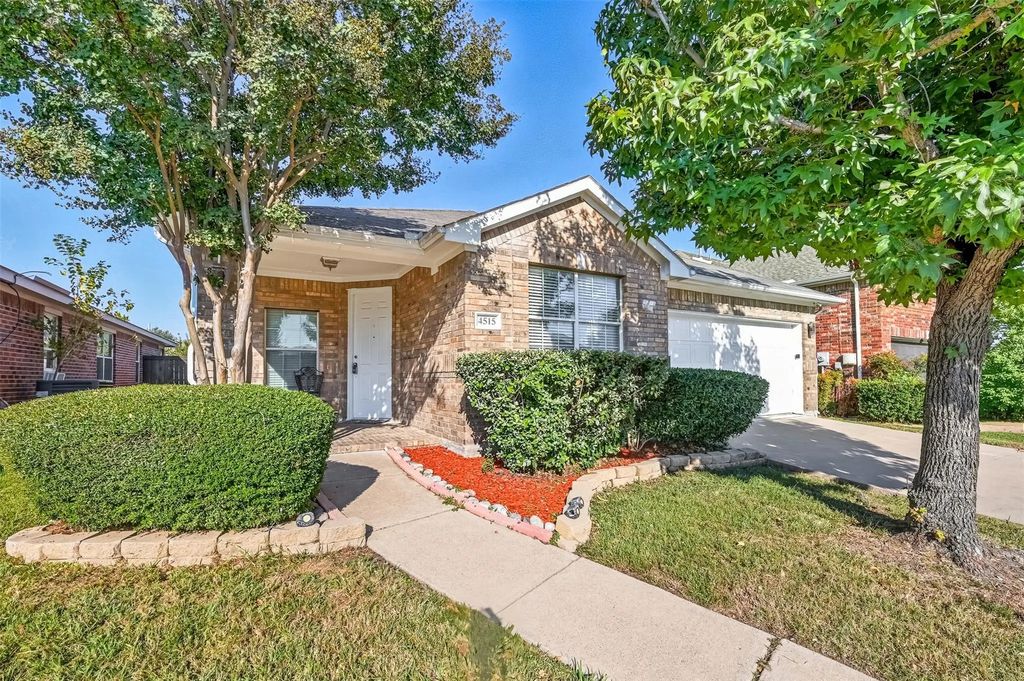 4515 Sawgrass Drive, Sachse