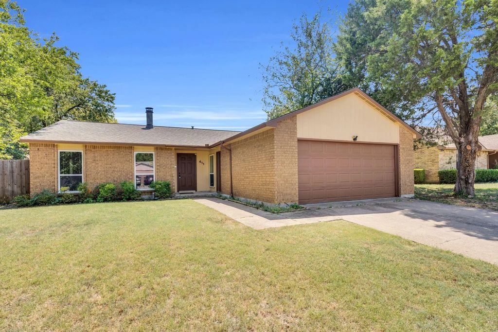 411 Mckinley Street, Cedar Hill