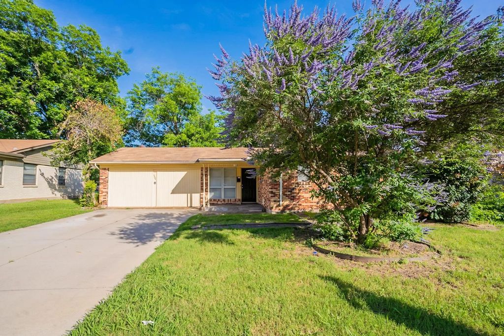 3324 Trinidad Drive, Mesquite