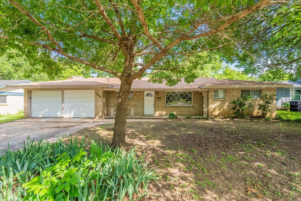 5905 Wheaton Drive, Fort Worth