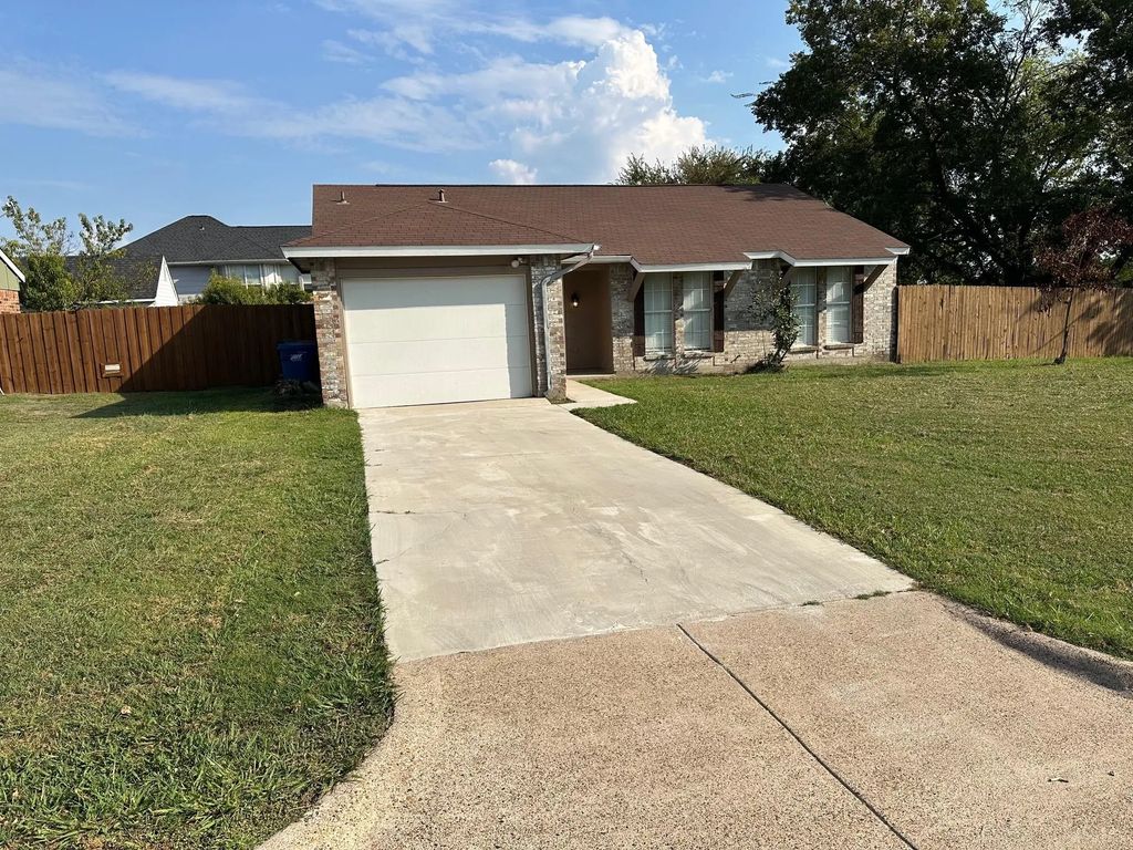 101 Brockway Drive, Rockwall