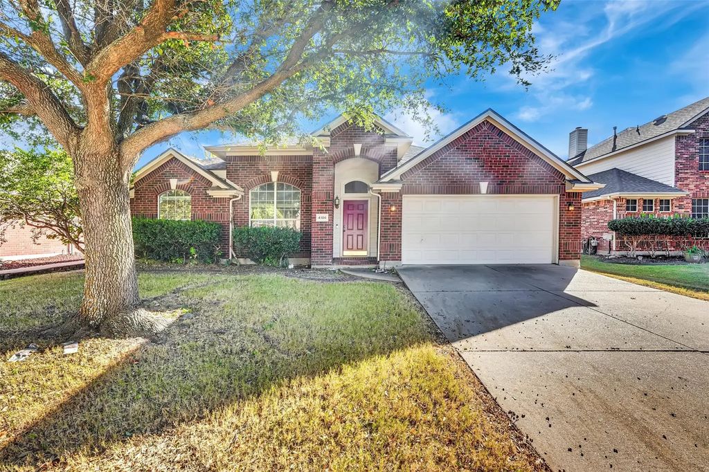 4106 Kite Lane, Mansfield