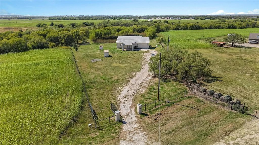 10955 Kathie Court, Celina