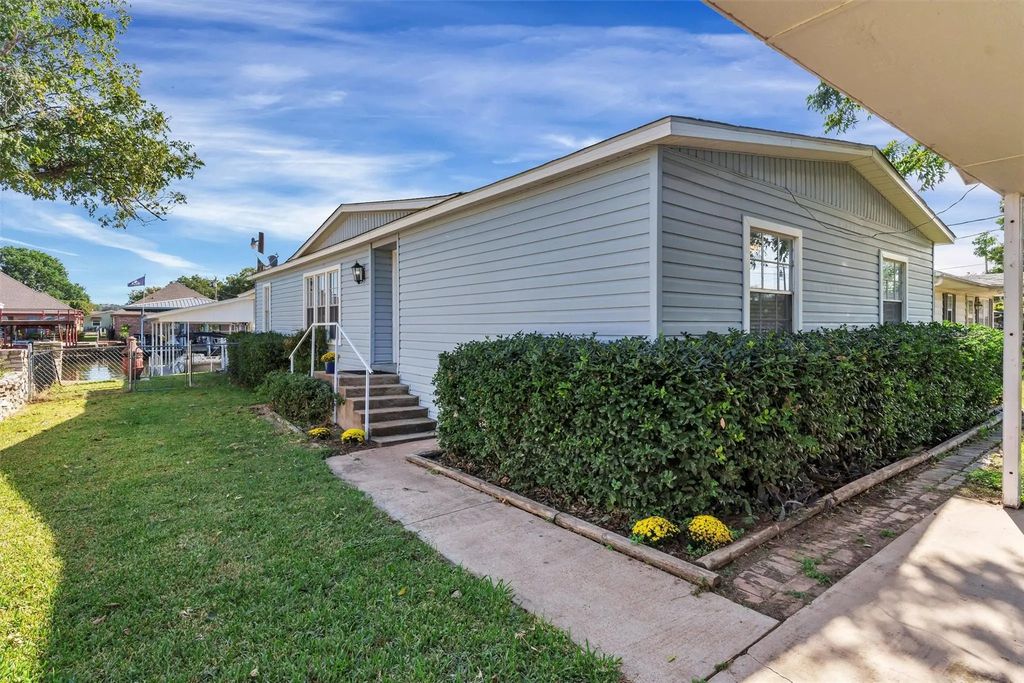 3407 Mariana Court, Granbury