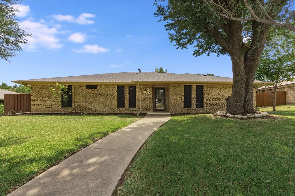 642 Ray Avenue, DeSoto