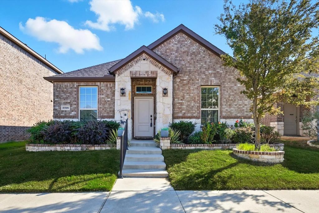 2316 Pyrite Drive, Little Elm