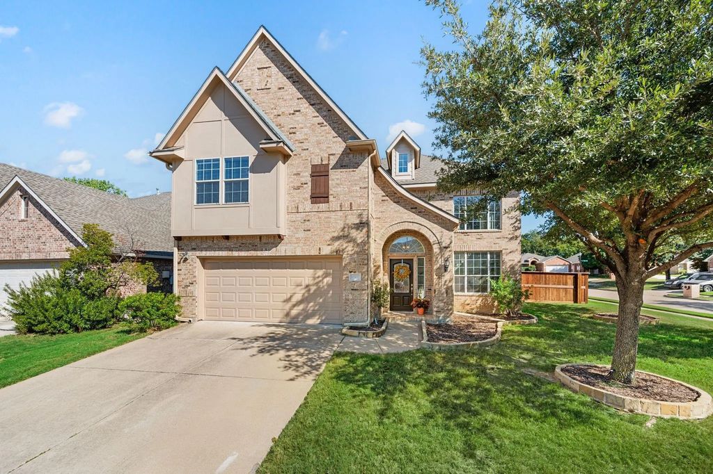 10300 Stoneside Trail, Fort Worth