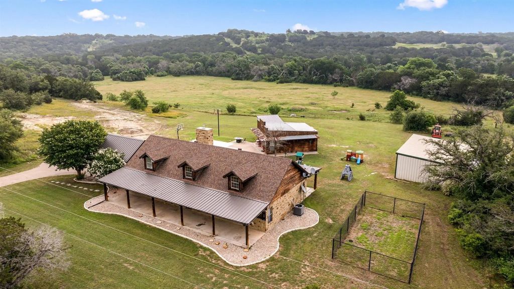 5106 Fm 51, Glen Rose