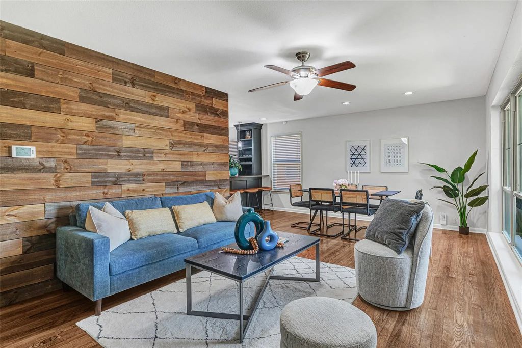 11729 Neering Drive, Dallas