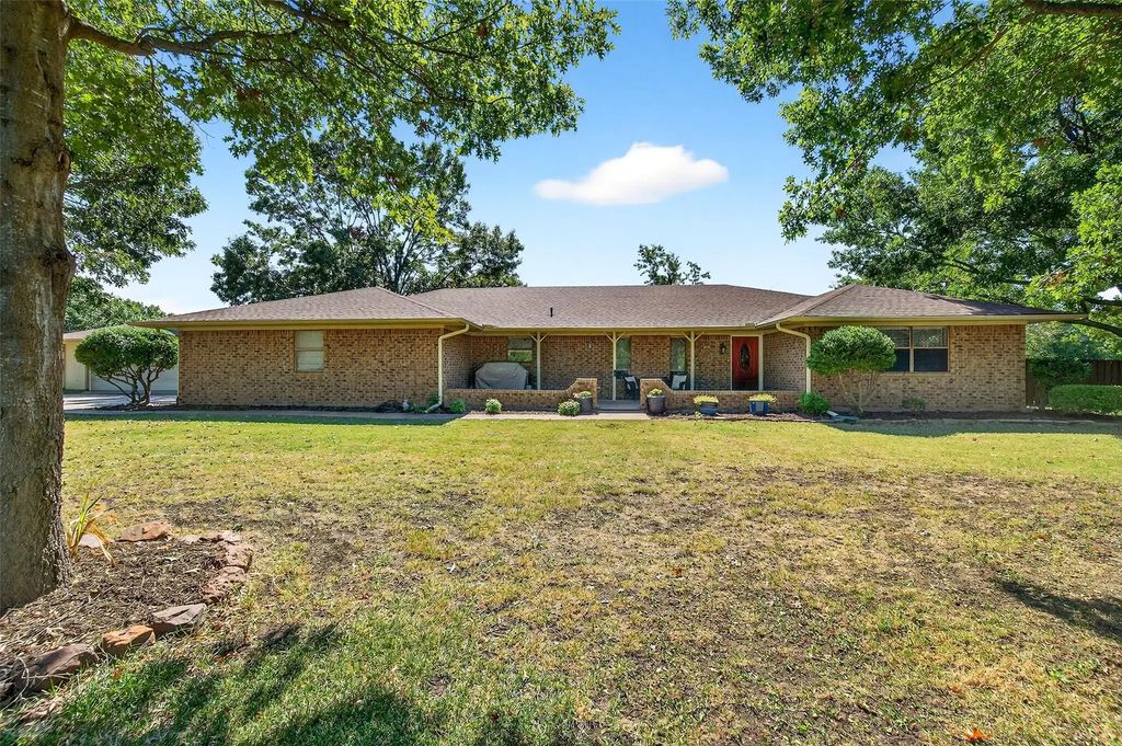 54 White Creek Road, Van Alstyne