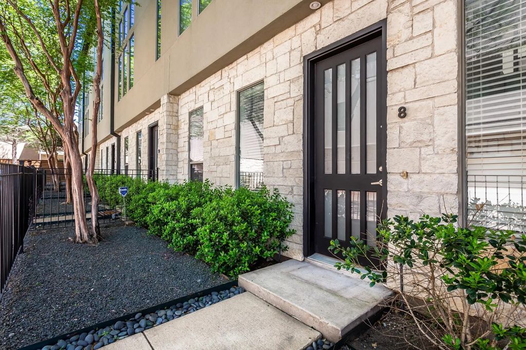 1600 N Haskell Avenue 8, Dallas