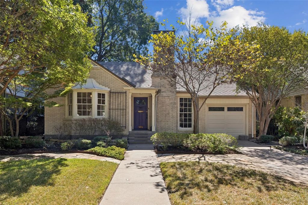 926 Salmon Drive, Dallas