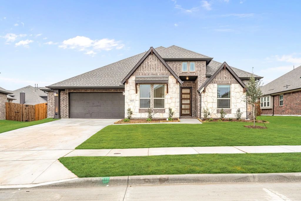 805 Greenleaf Court, Anna