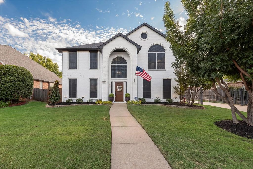 1914 Overlook Ridge Drive, Keller