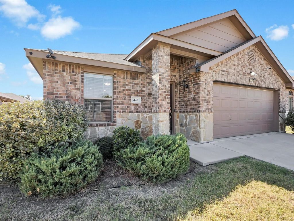 425 Merry Mill Road, Wilmer