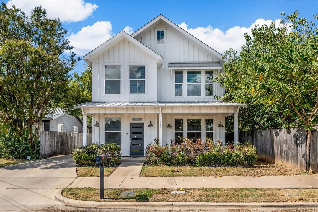 911 Ivy Avenue, Waco